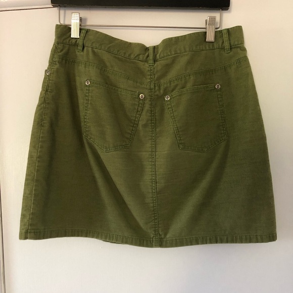 J.Crew green corduroy skirt - Picture 2 of 7